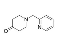 MSE PRO 1-(Pyridin-2-ylmethyl)piperidin-4-one