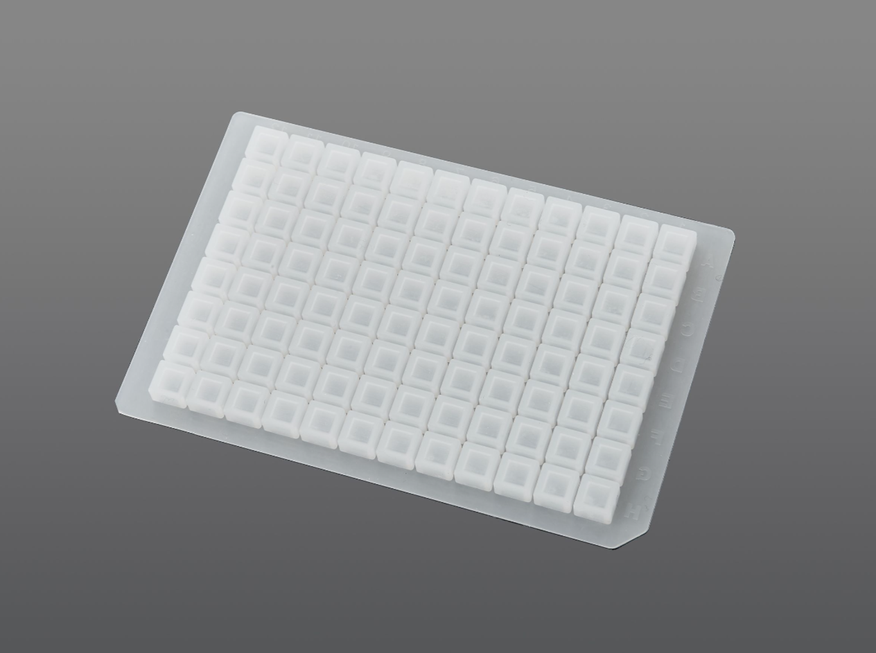 Simport™ Scientific Silicone Sealing Mats for Deep Well Plates, 384 Square  T110-49